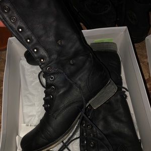 Steve Madden combat boot